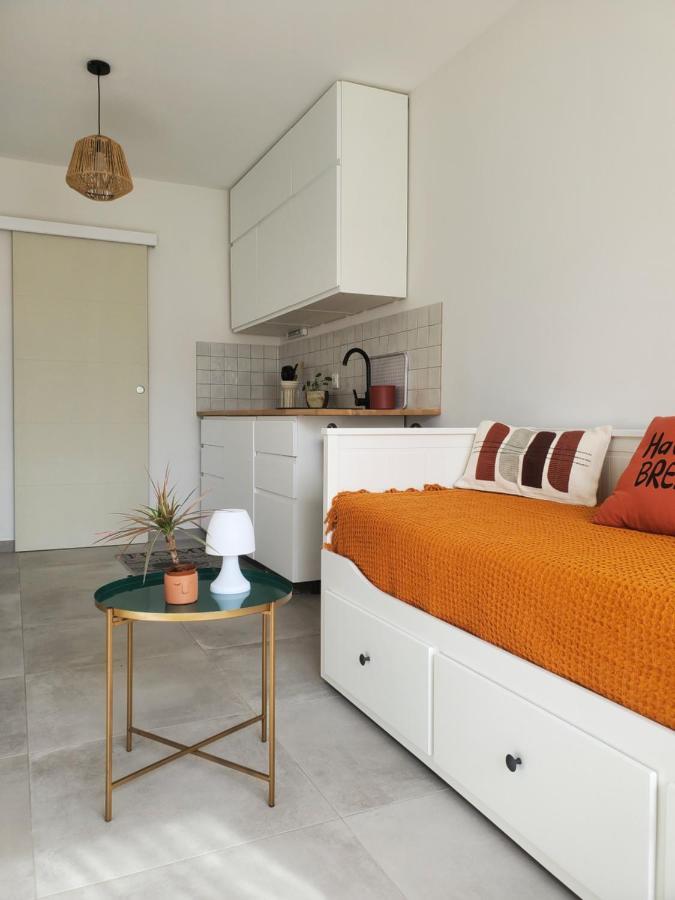 Charmant Studio Moderne Avec Exterieur "Dormir En Provence" فونتفيل المظهر الخارجي الصورة
